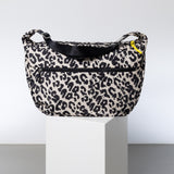 Padded Hip Bag oversized - leo splashes black/sand