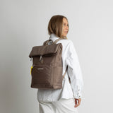 Padded Backpack medium - dark mushroom