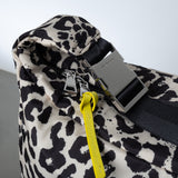 Padded Hip Bag oversized - leo splashes black/sand
