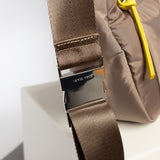 Padded Hip Bag medium - dark mushroom