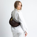 Padded Hip Bag medium - chocolate