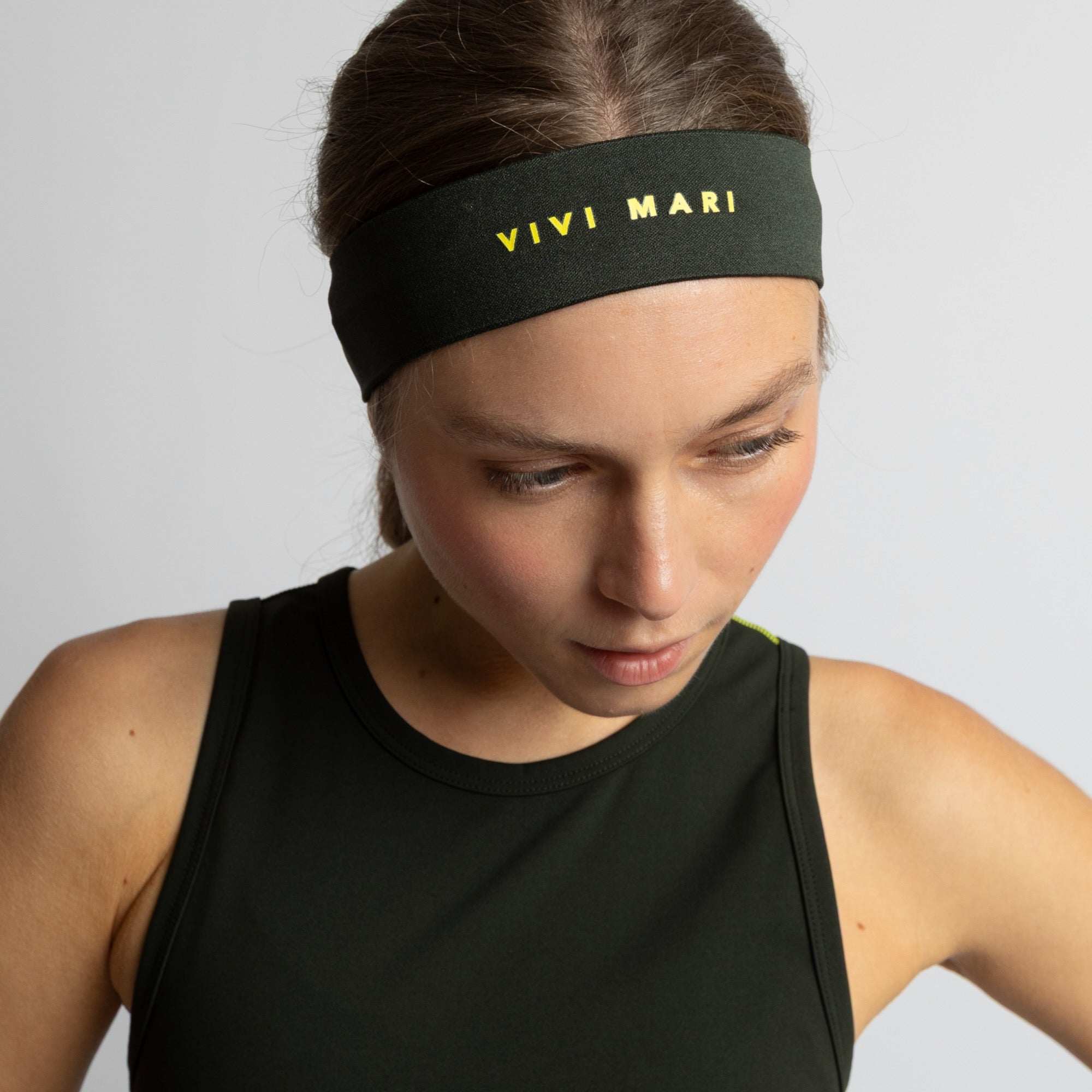 Activewear Headband deep olive - VIVI MARI
