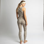 Activewear Top cropped leo splashes mushroom/sand - VIVI MARI
