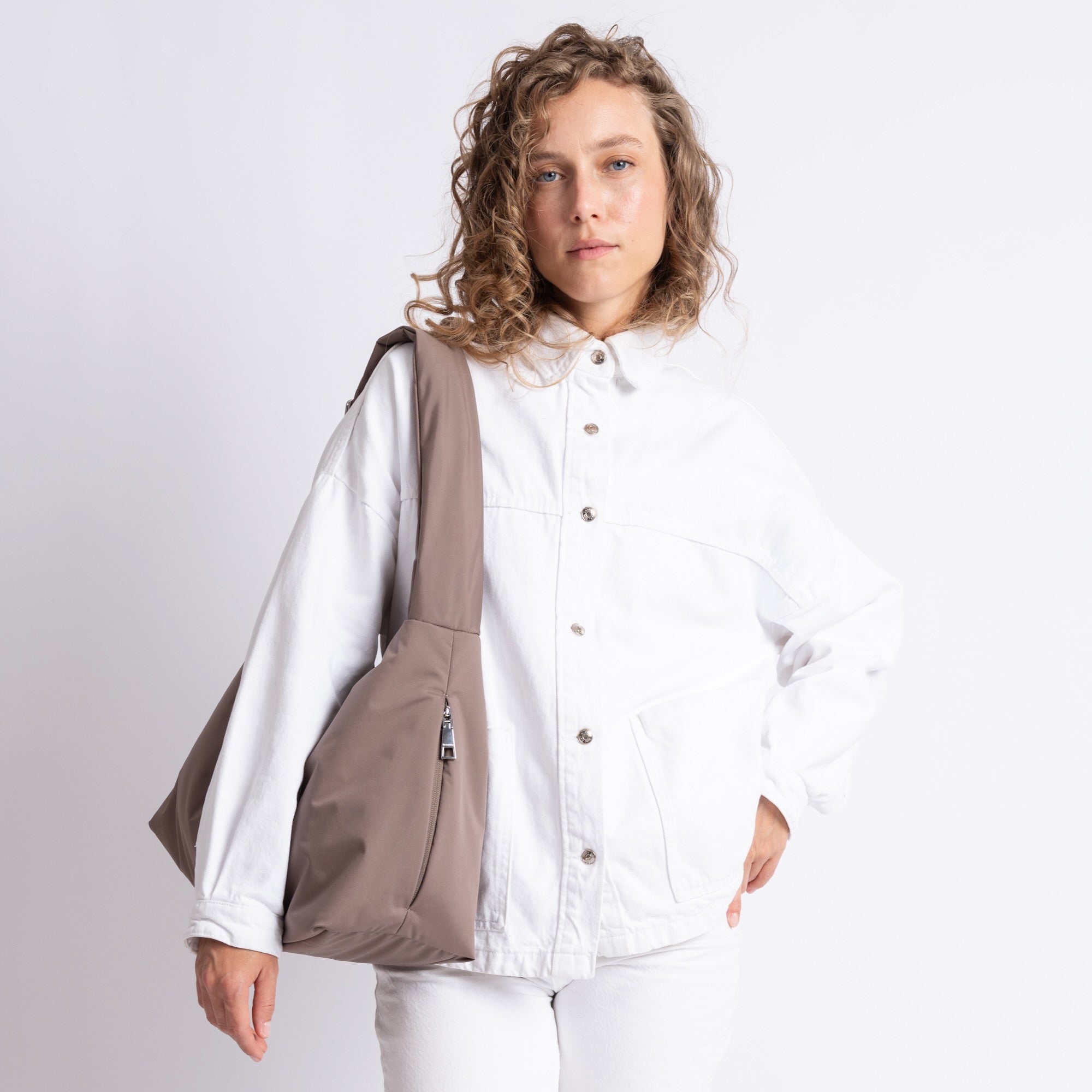 Buckle Bag medium - dark mushroom - VIVI MARI