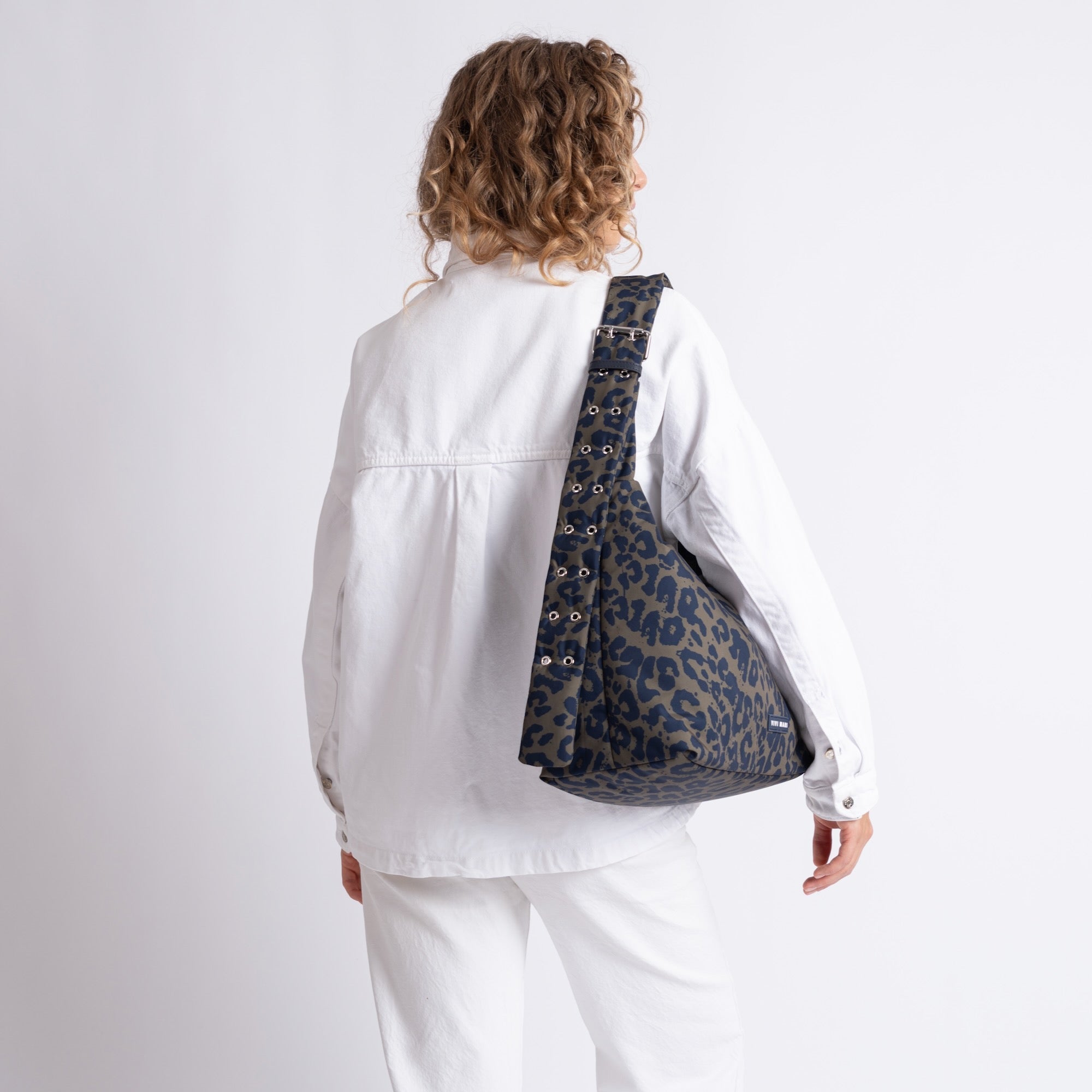 Buckle Bag medium - leo splashes navy/olive - VIVI MARI