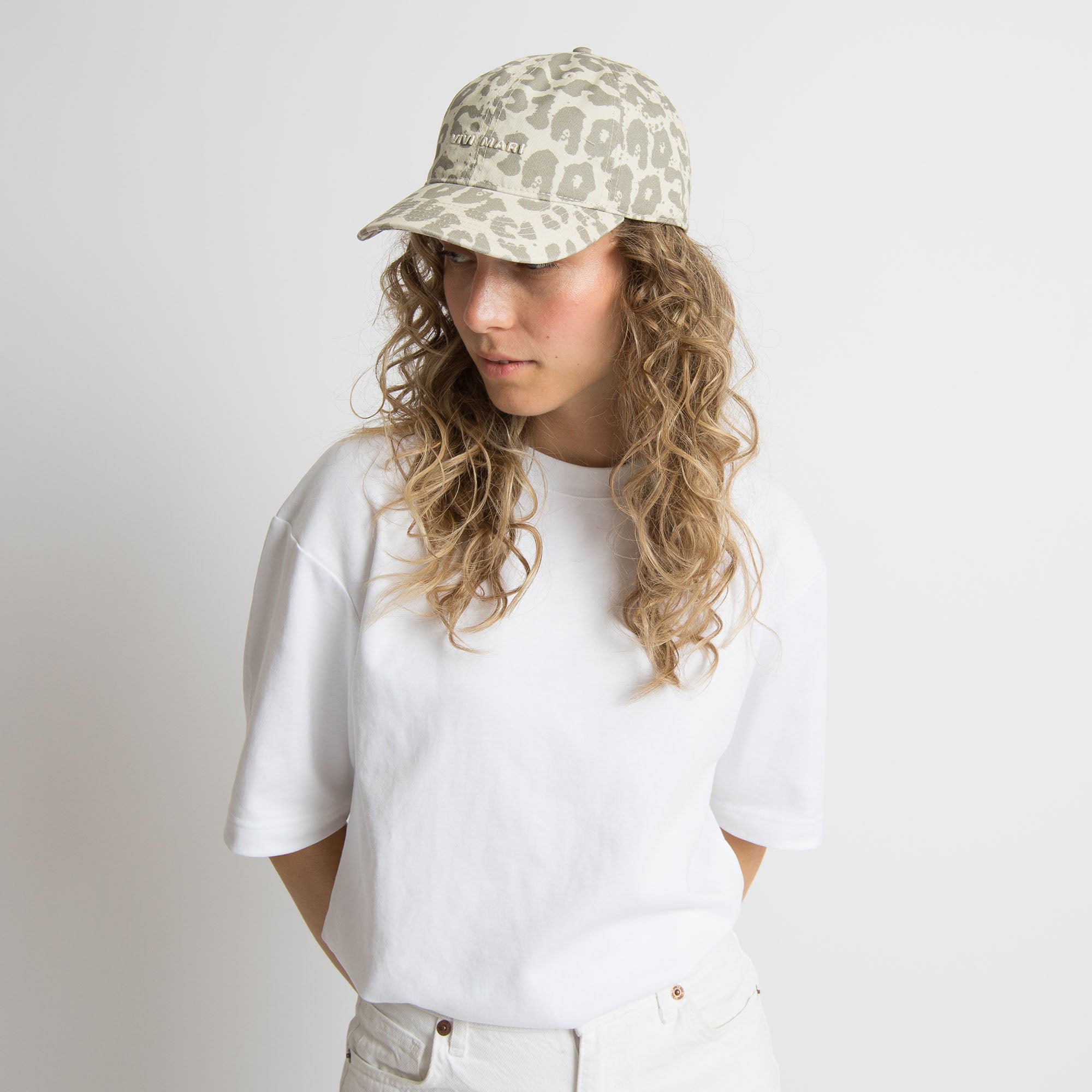 Cap leo splashes stone - sand/sand - VIVI MARI