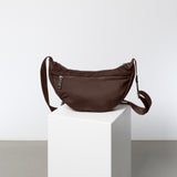 Padded Hip Bag medium - chocolate
