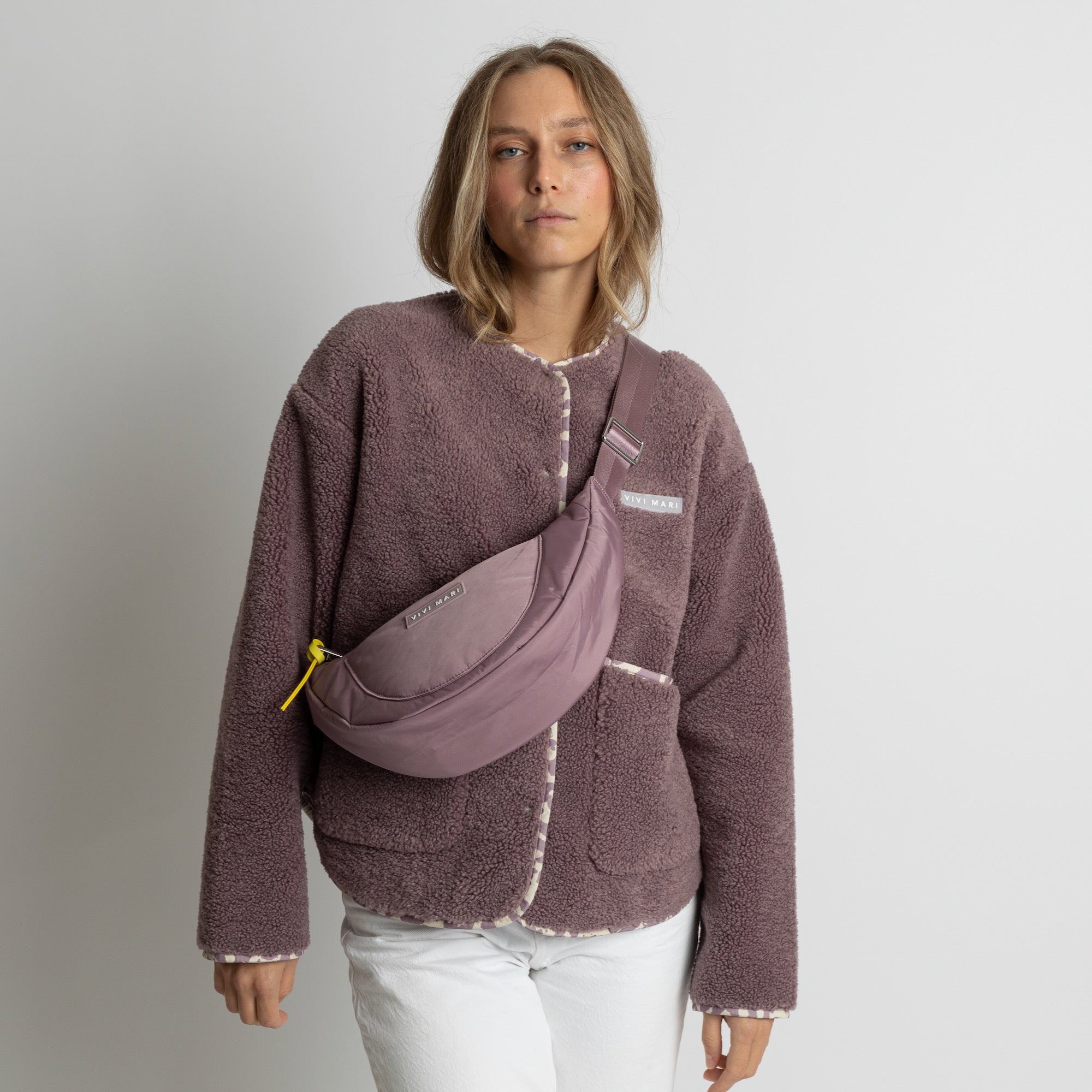 Padded Hip Bag medium - ash plum - VIVI MARI
