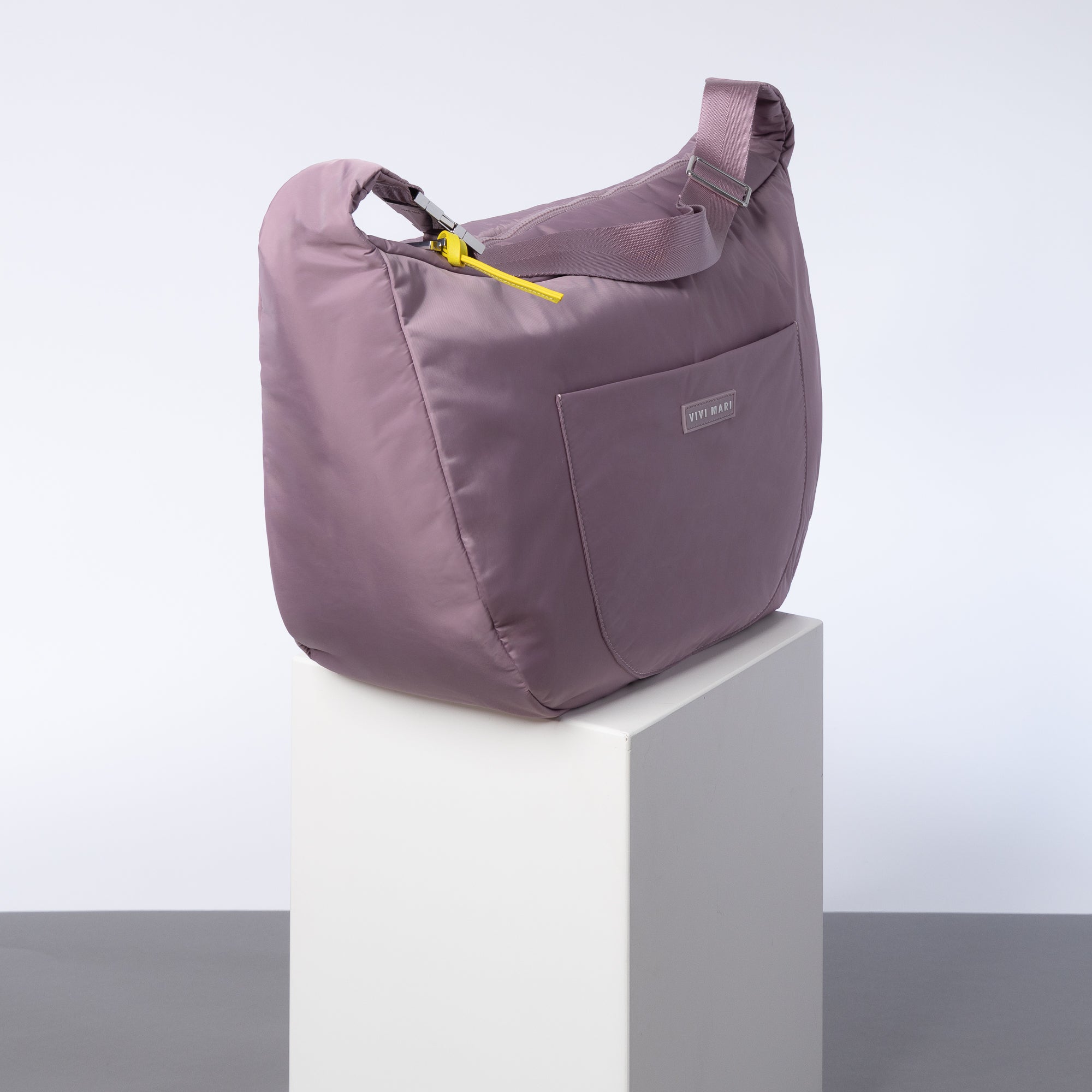 Padded Hip Bag oversized - ash plum - VIVI MARI