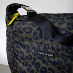 Padded Hip Bag oversized - leo splashes navy/olive - VIVI MARI
