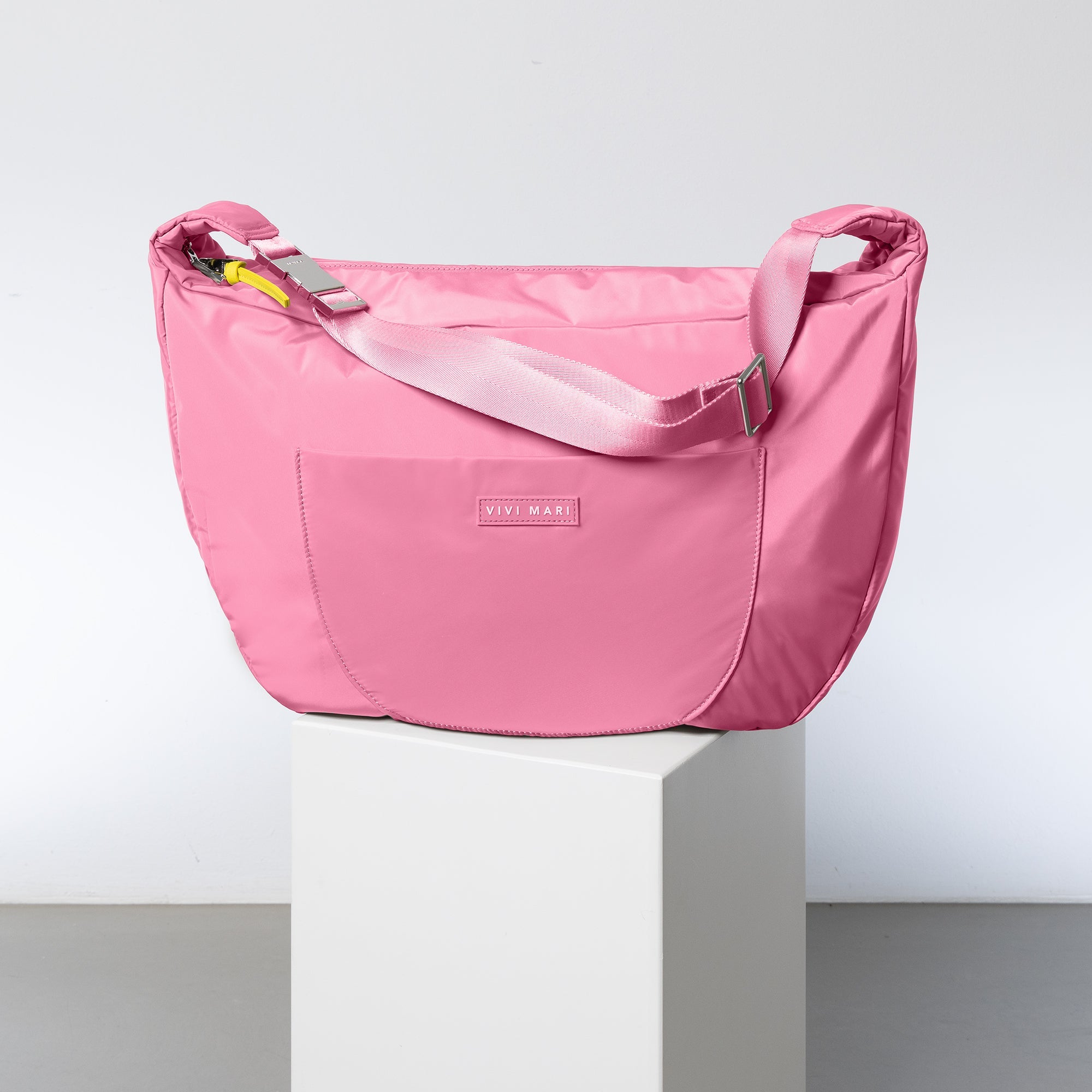 Padded Hip Bag oversized - soft pink - VIVI MARI