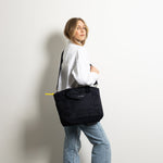 padded tote bag medium + strap basic woven slim - navy - VIVI MARI