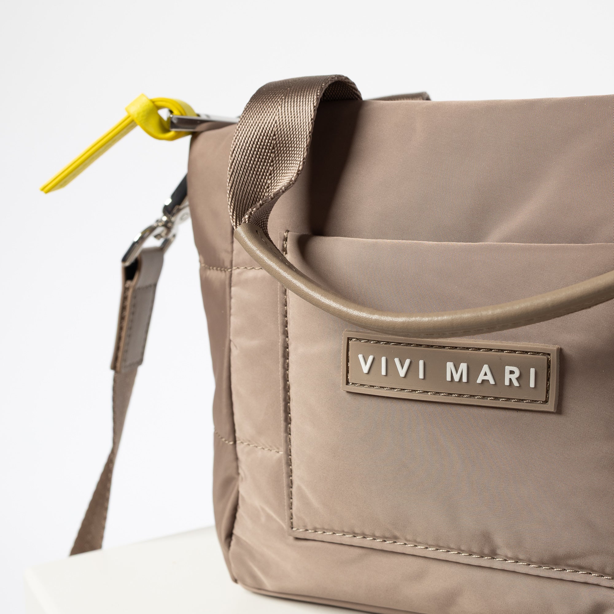 padded tote bag mini + strap basic woven slim - dark mushroom - VIVI MARI