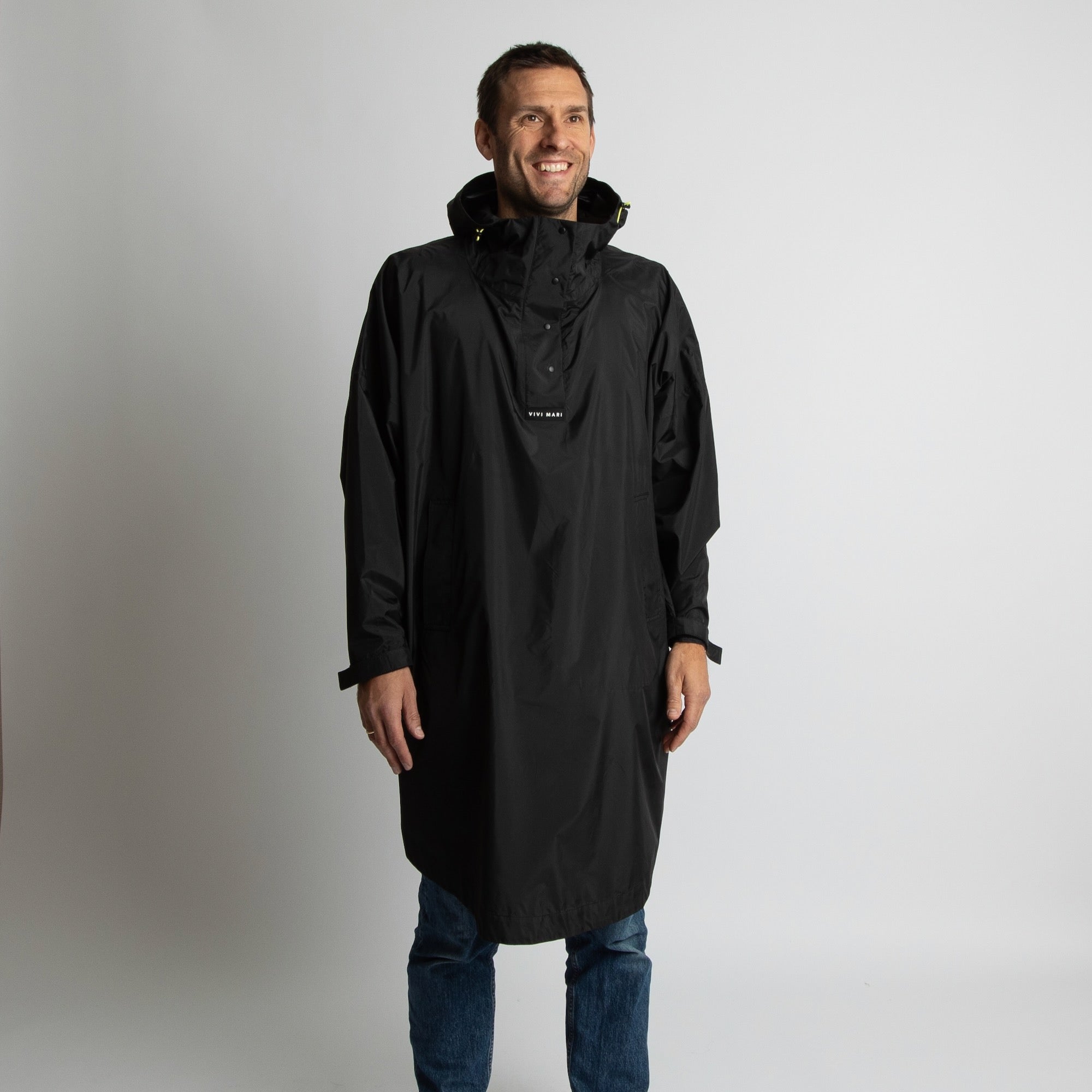Raincoat solid black - VIVI MARI