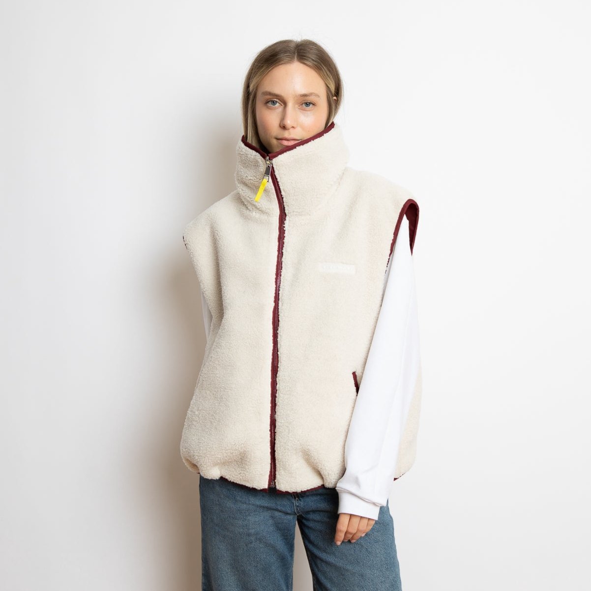 Reversible Bomber Vest - wine red/sand - VIVI MARI