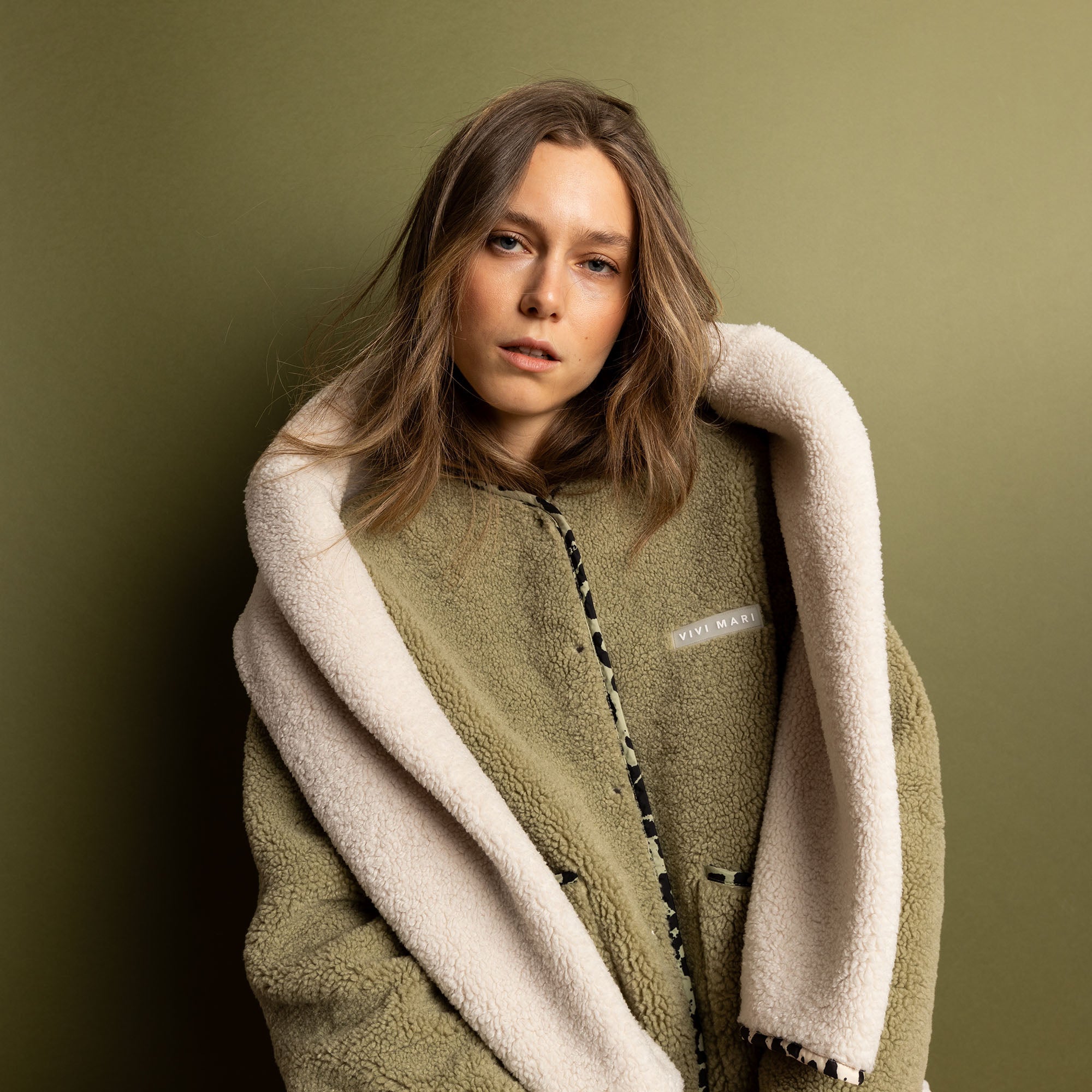 Teddy Fleece Jacket - pale olive - VIVI MARI