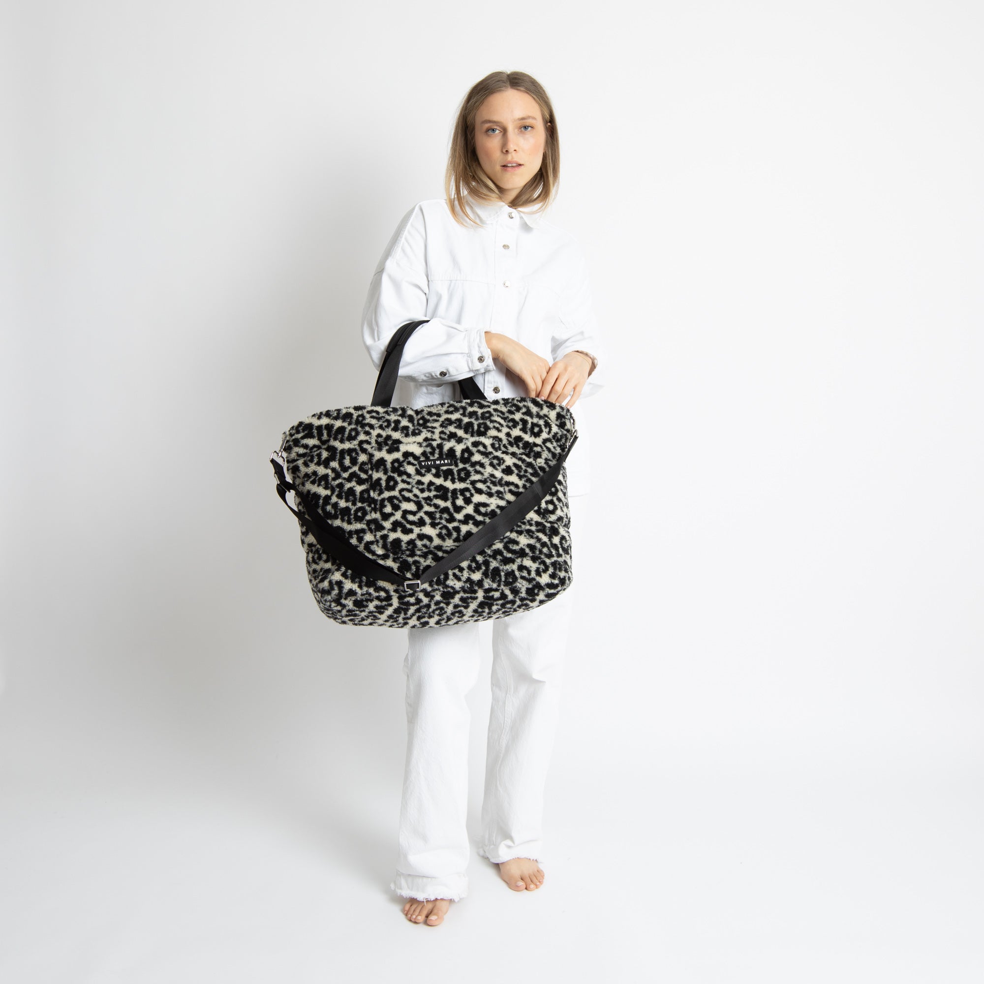 Teddy Tote Bag large + strap basic woven slim - leo splashes black/sand - VIVI MARI