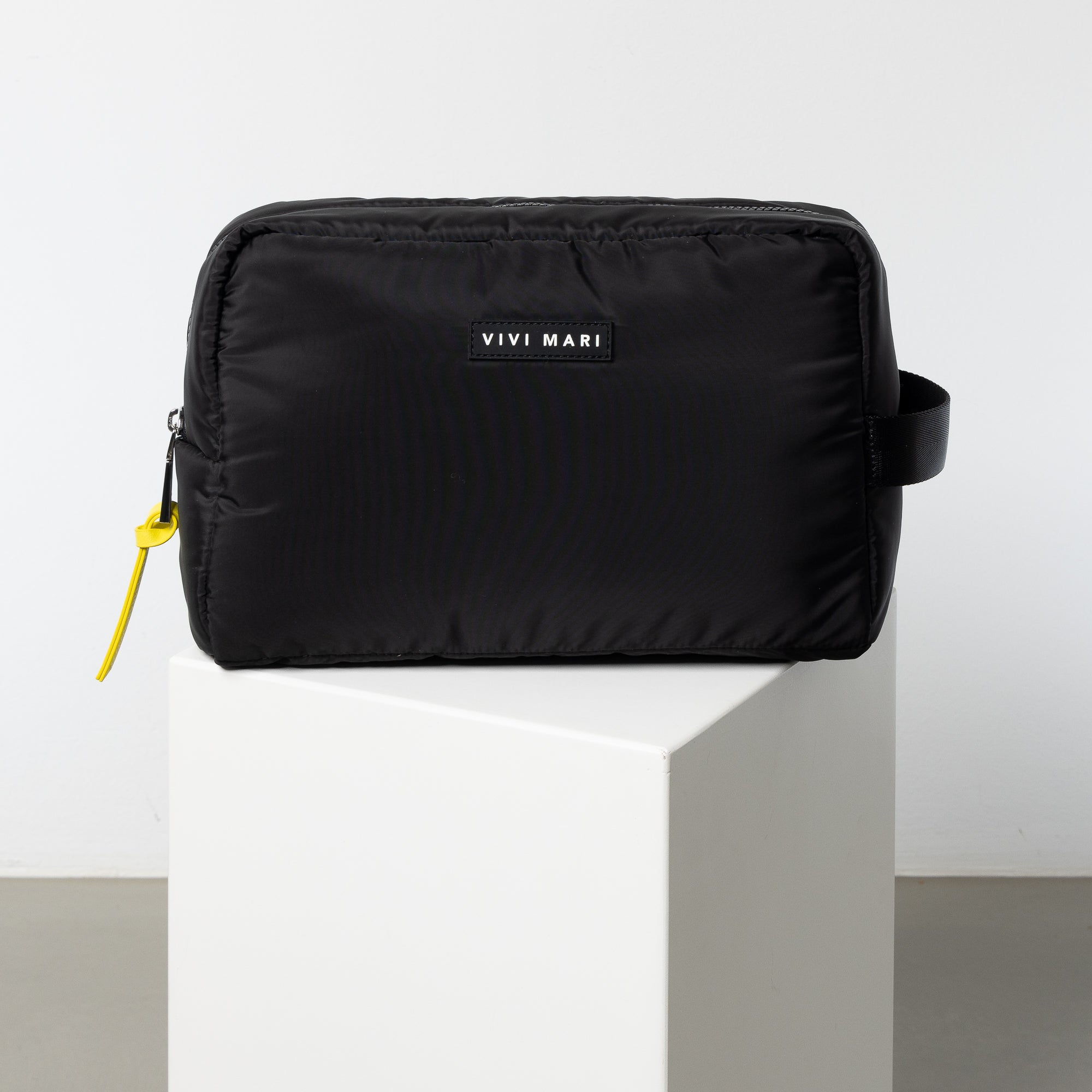 Toiletry Bag large - black - VIVI MARI