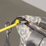 padded tote bag small + strap basic woven slim - leo splashes grey/sand - VIVI MARI