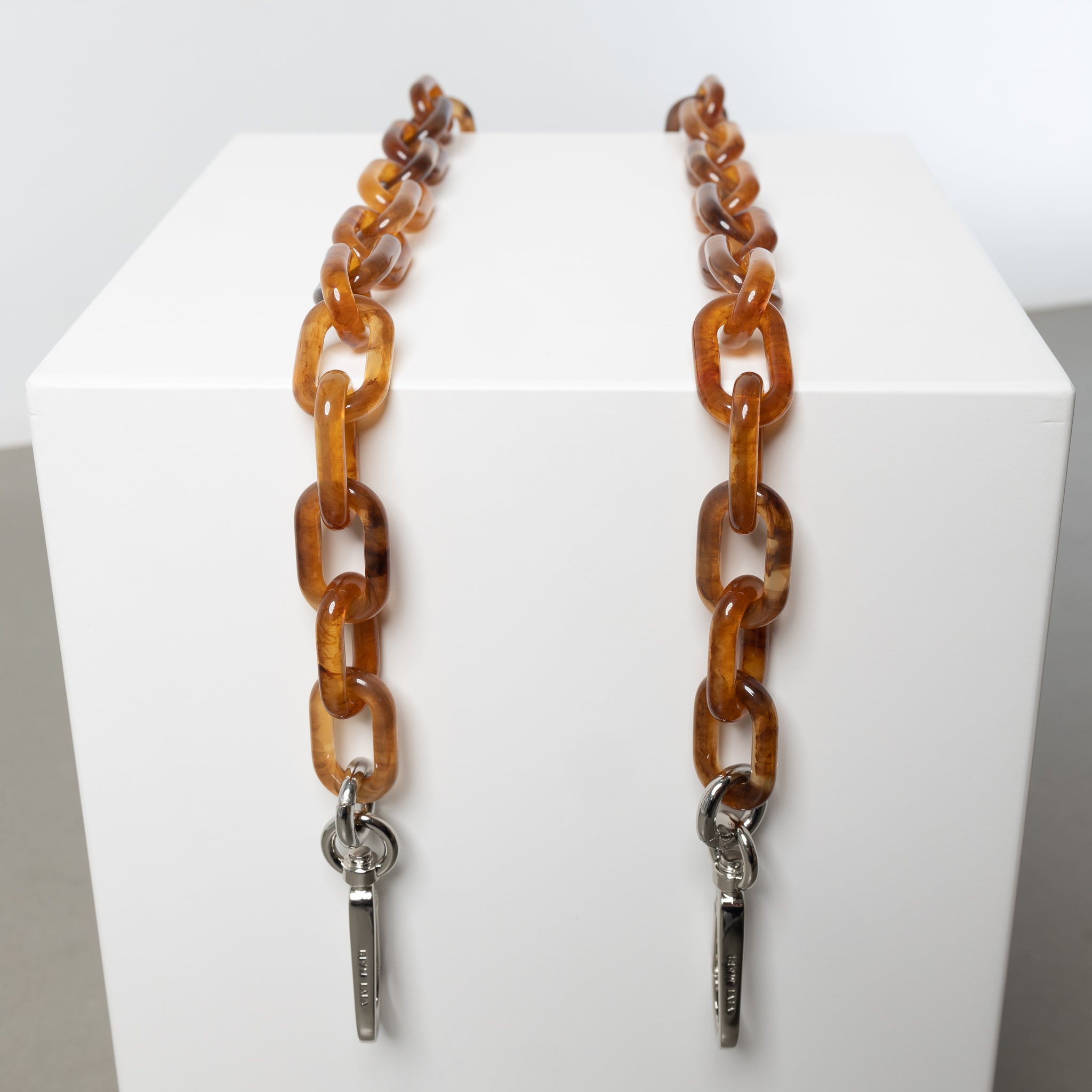 strap acrylic chain amber short VIVI MARI